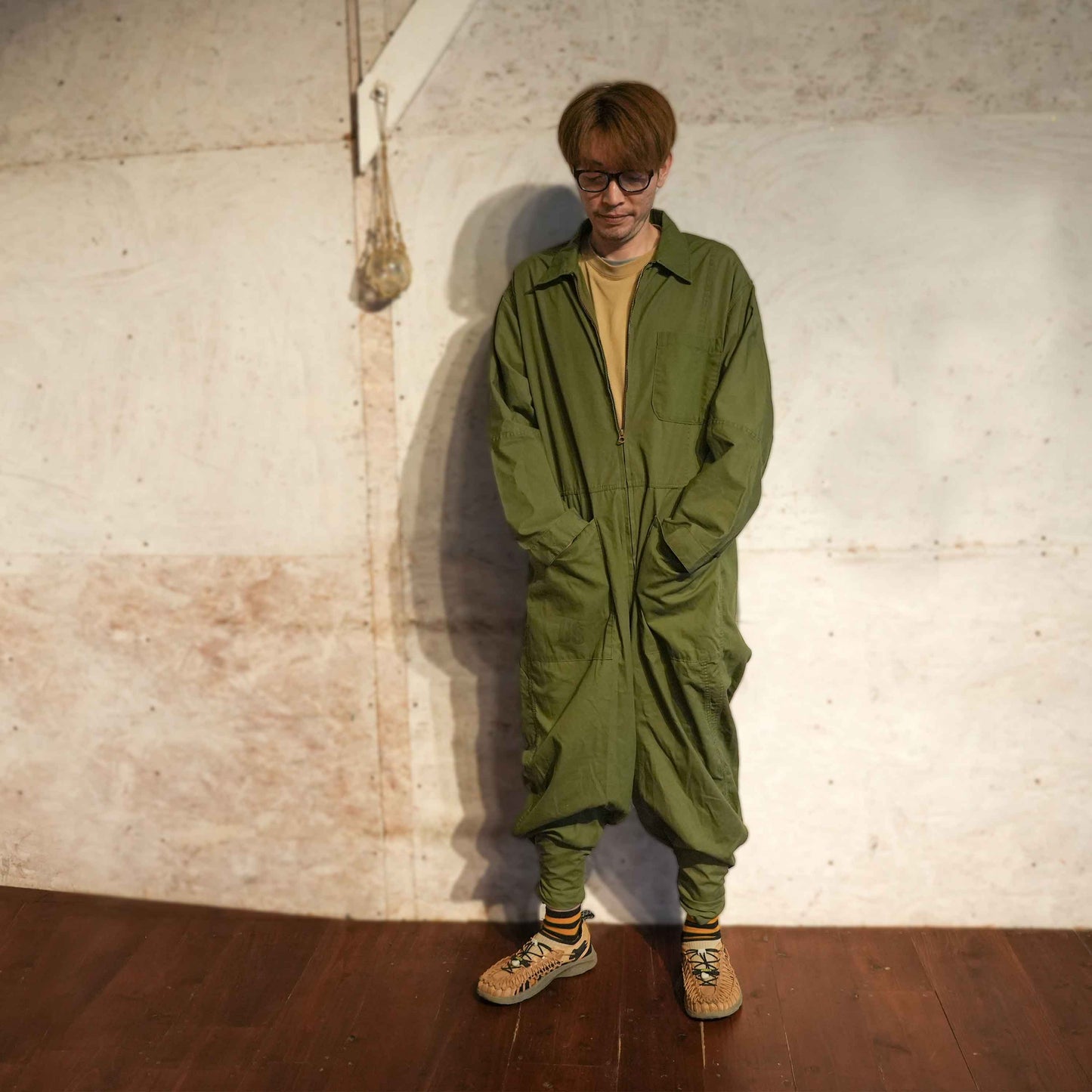 オールインワン(US ARMY ヴィンテージクロスリメイク)#つなぎ|T.K GARMENT SUPPLY|リメイク・リサイクル・ナチュラルをメインコンセプトとして掲げたブランド 着用イメージ