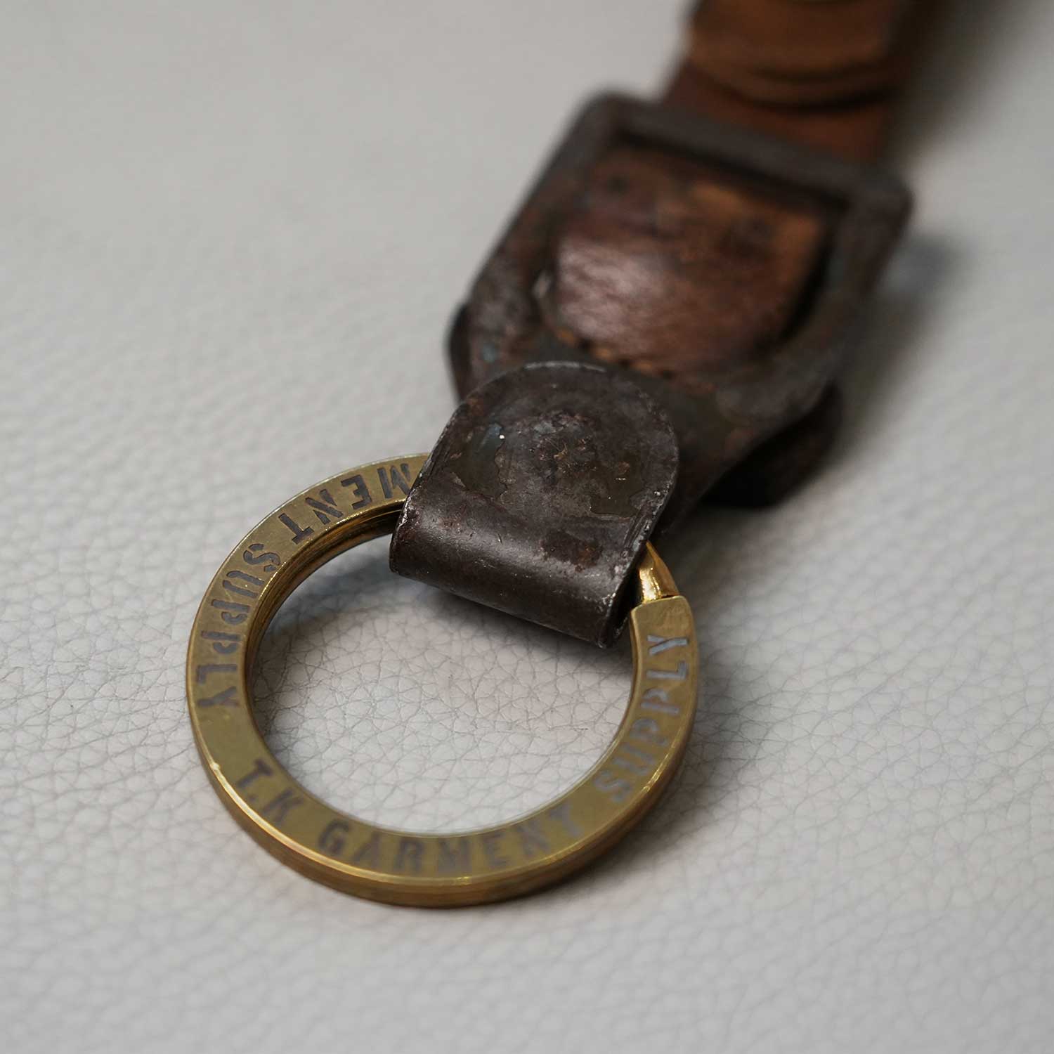 ヴィンテージミリタリーレザーキーリング 40s ハンドメイド | T.K