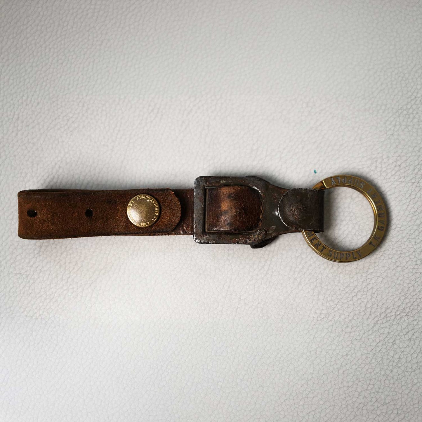 ヴィンテージミリタリーレザーキーリング 40s ハンドメイド キーホルダー 日本製