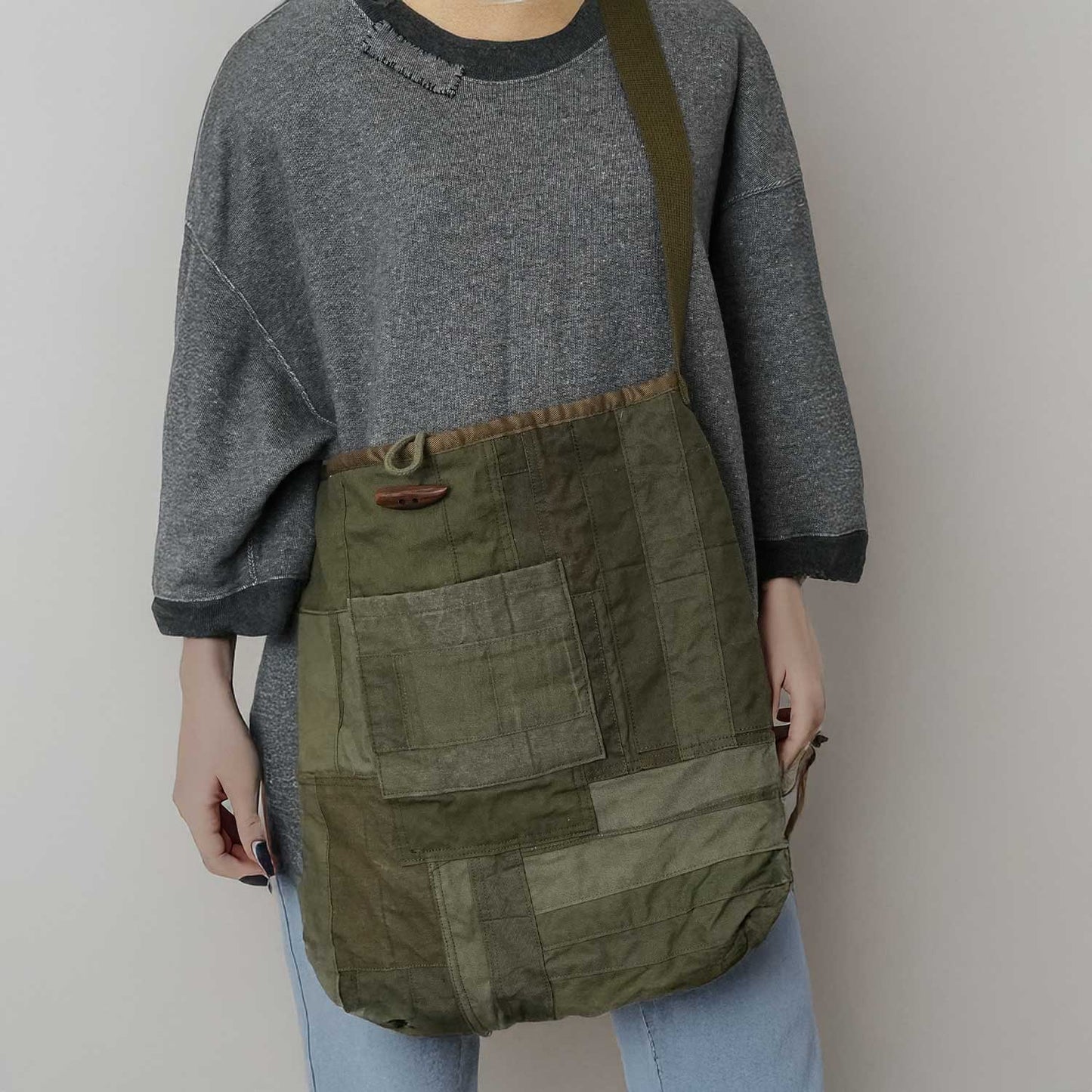 ヴィンテージミリタリーパッチワーク ショルダーバッグ ハンドメイド 男女兼用