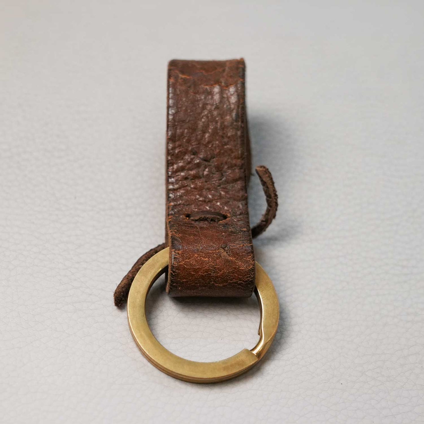 ヴィンテージミリタリーレザーキーループ 40s ハンドメイド シンプル 日本製