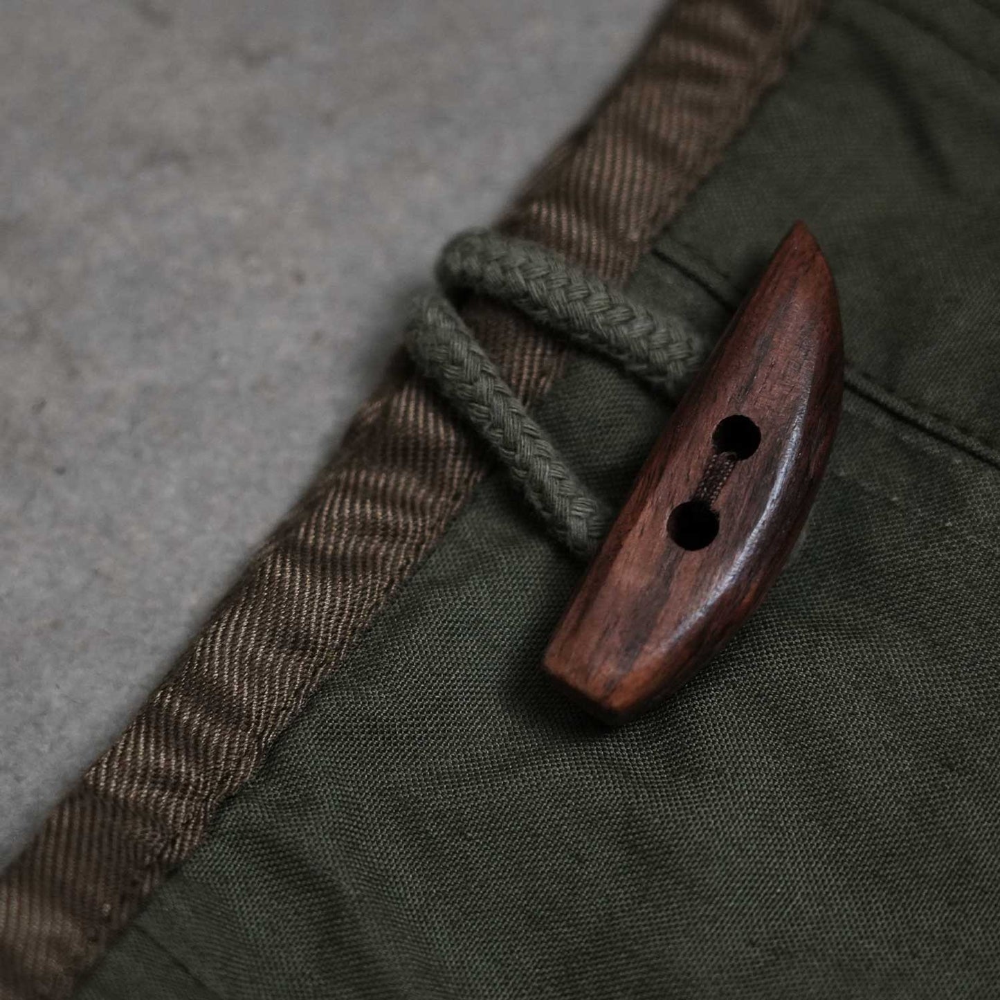 ヴィンテージミリタリーパッチワーク ショルダーバッグ ハンドメイド 男女兼用