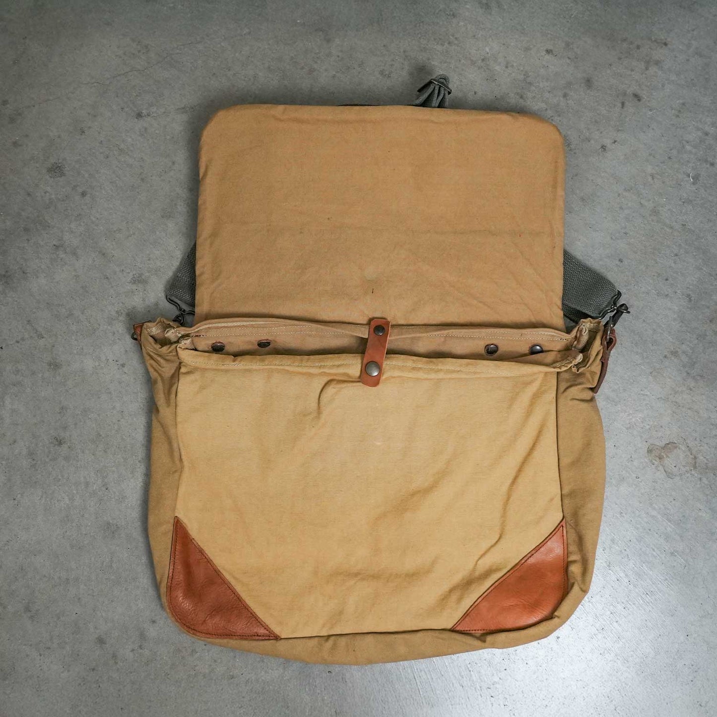 FRENCH TENT POSTMAN SHOULDER BAG フレンチテントポストマンショルダーバッグ 50s 牛革