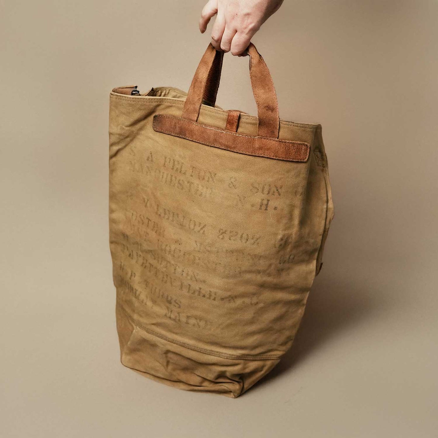 Oilcloth Vintage Big Tote ビンテージオイルクロス生地使用 革部ビンテージミリタリーバッグ使用