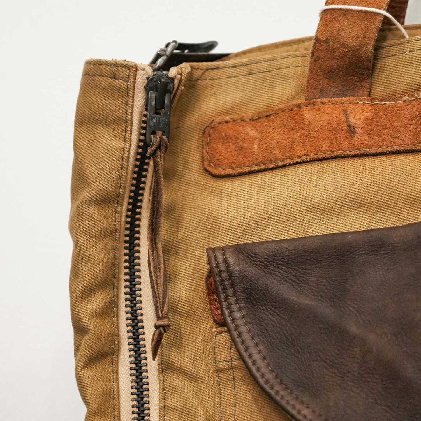 Oilcloth Vintage Big Tote ビンテージオイルクロス生地使用 革部ビンテージミリタリーバッグ使用