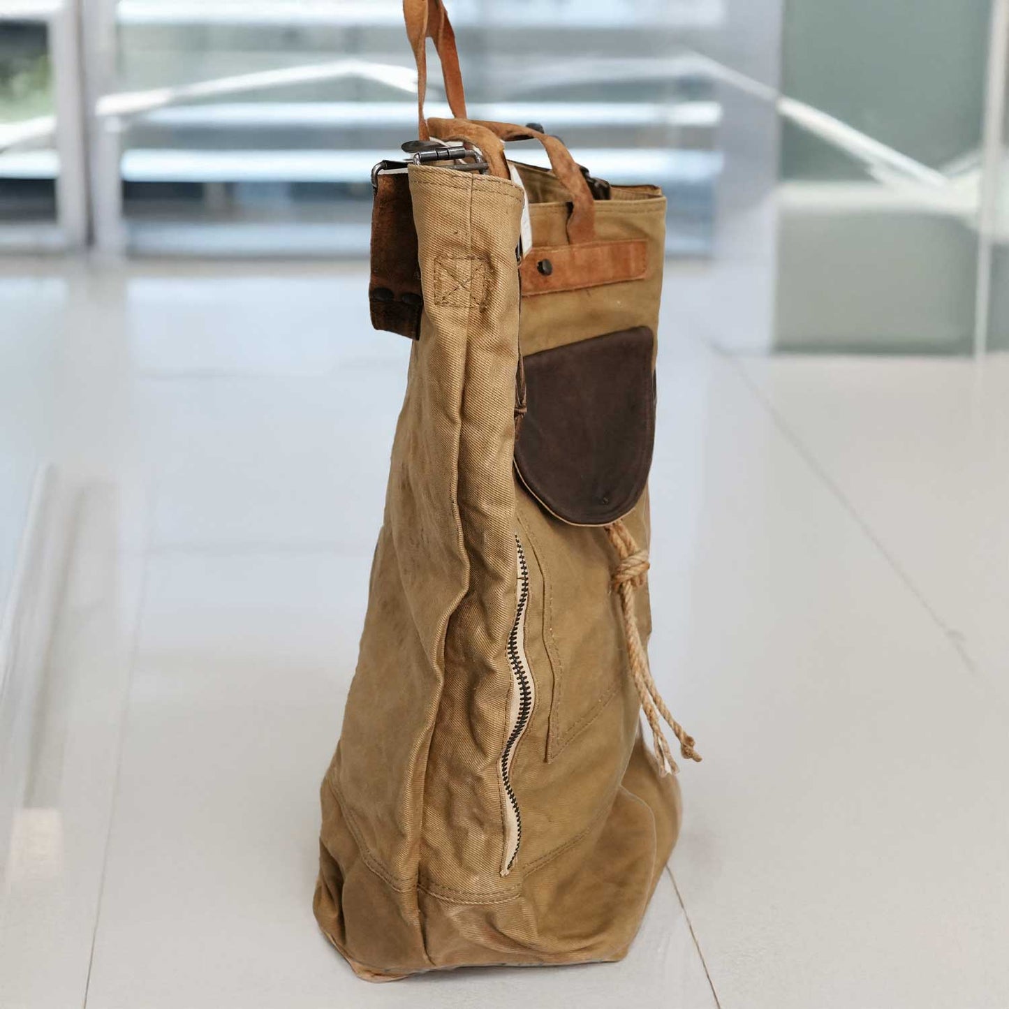 Oilcloth Vintage Big Tote ビンテージオイルクロス生地使用 革部ビンテージミリタリーバッグ使用