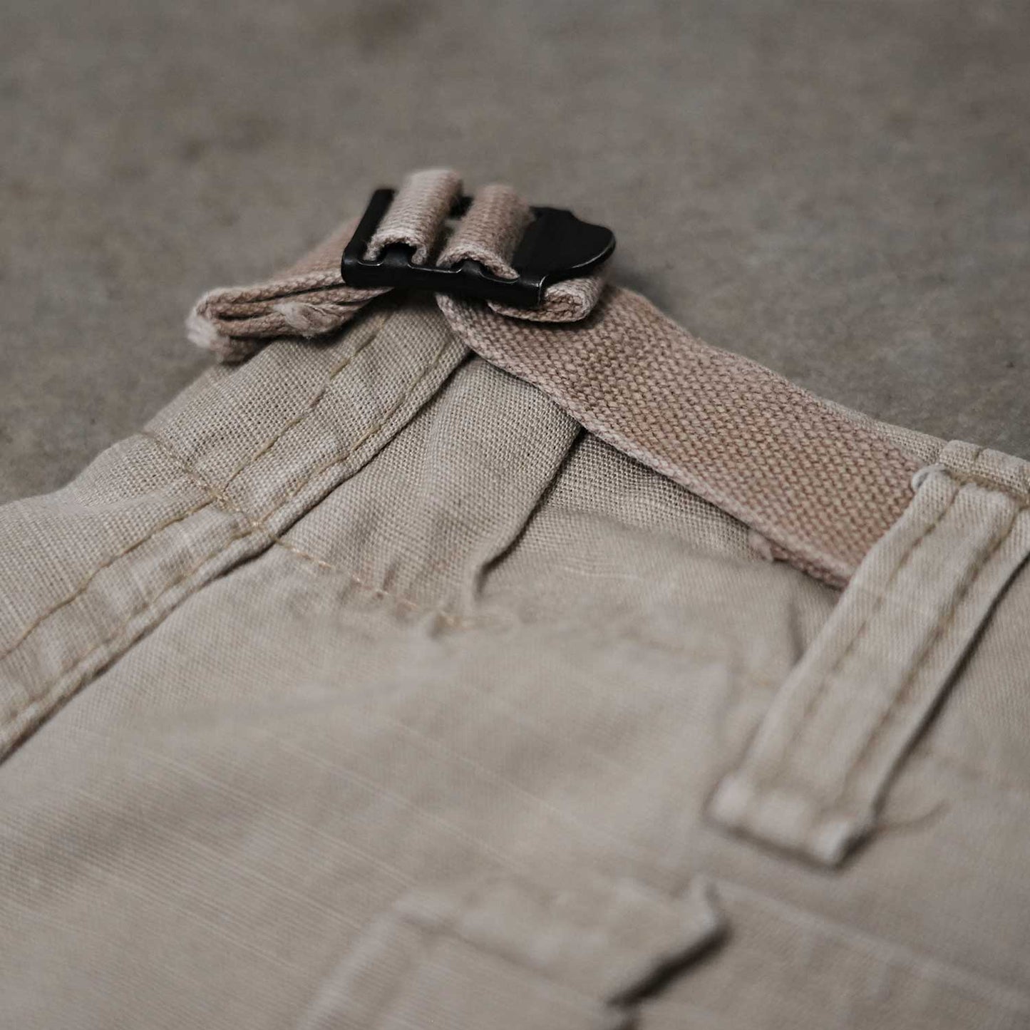 (USED)6ポケット カーゴパンツ（ミリタリー）