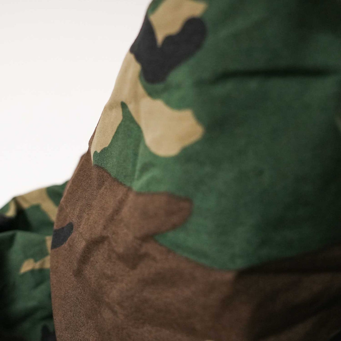 ミリタリーカモ リバーシブル フードジャケットMilitary Camouflage Reversible Hooded Jacket / GORE-TEX