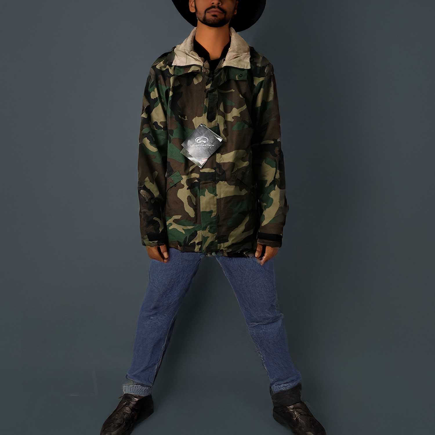 ミリタリーカモ リバーシブル フードジャケットMilitary Camouflage