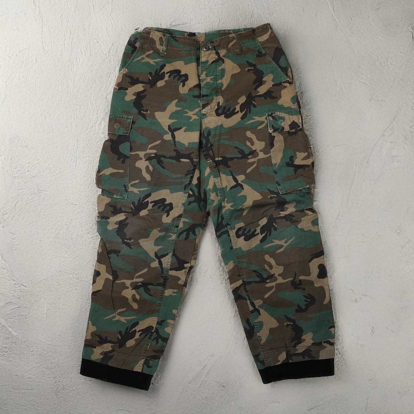 70’s US ARMY Camouflage Cargo Pants Ribbed Remake 70’s US ARMY カモフラージュリメイクパンツ　【ビンテージリメイク】