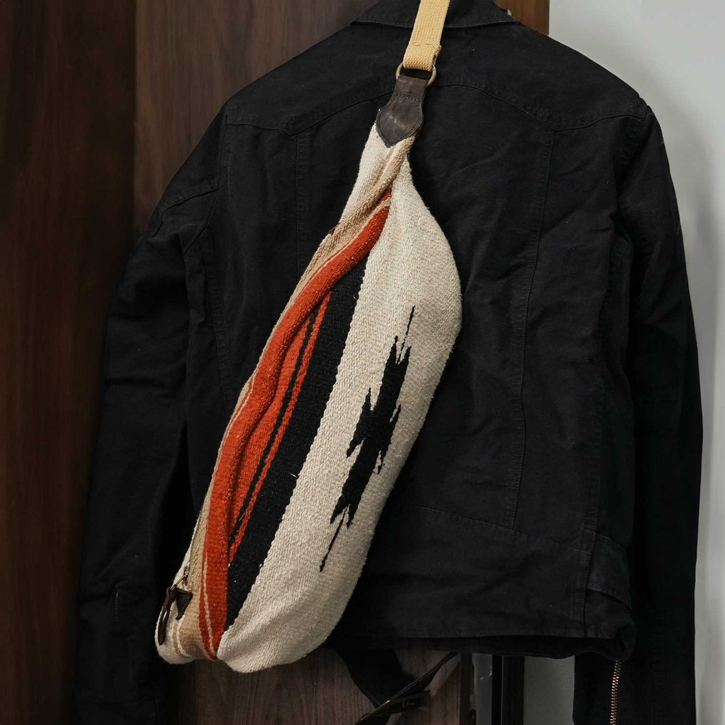 ビンテージメキシカンラグ使用のボディバッグ