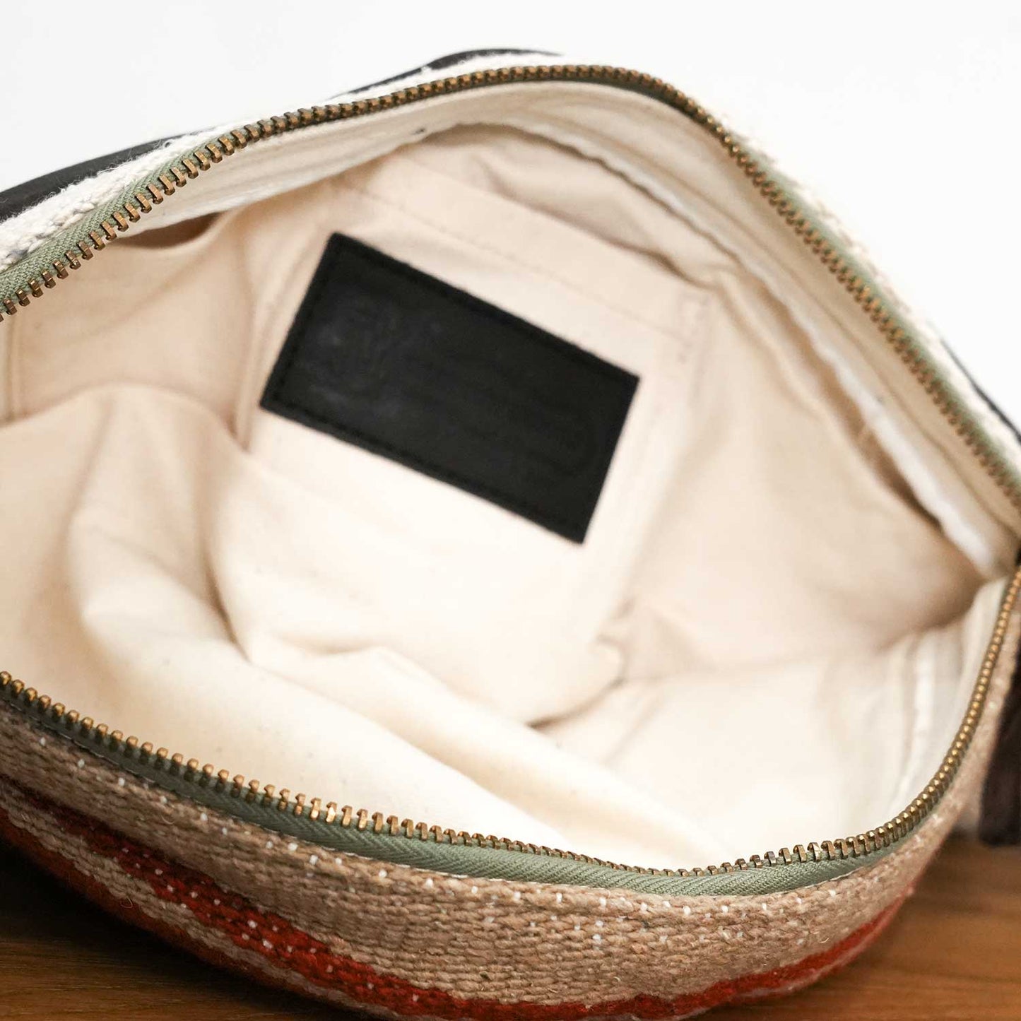 ビンテージメキシカンラグ使用のボディバッグ