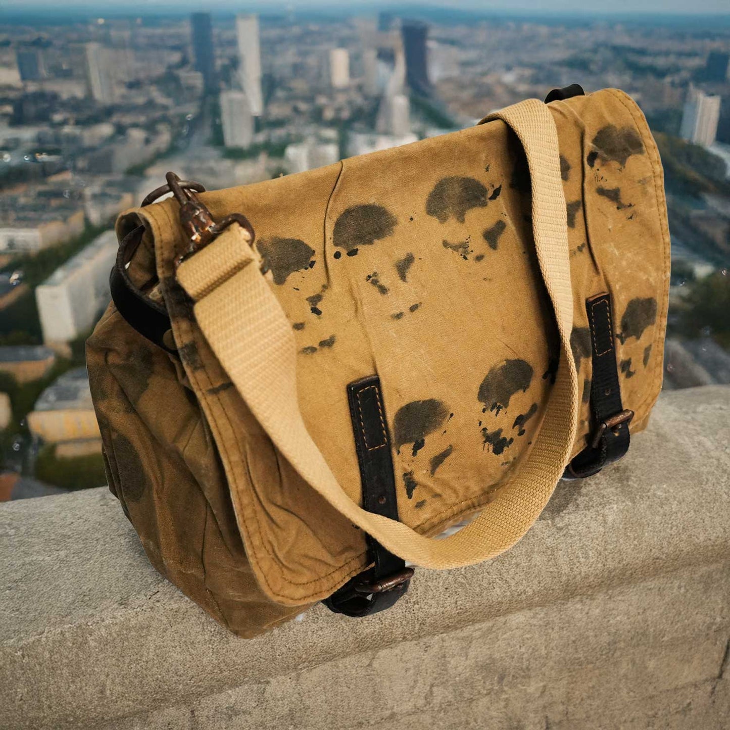 Oilcloth ショルダーバッグ ビンテージオイルクロス使用 ハンドプリント