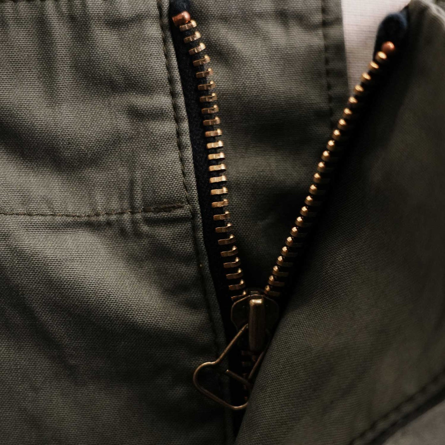 【RE:ARMY】Easy Pants 02 – Vintage Sleeping Bag Remake