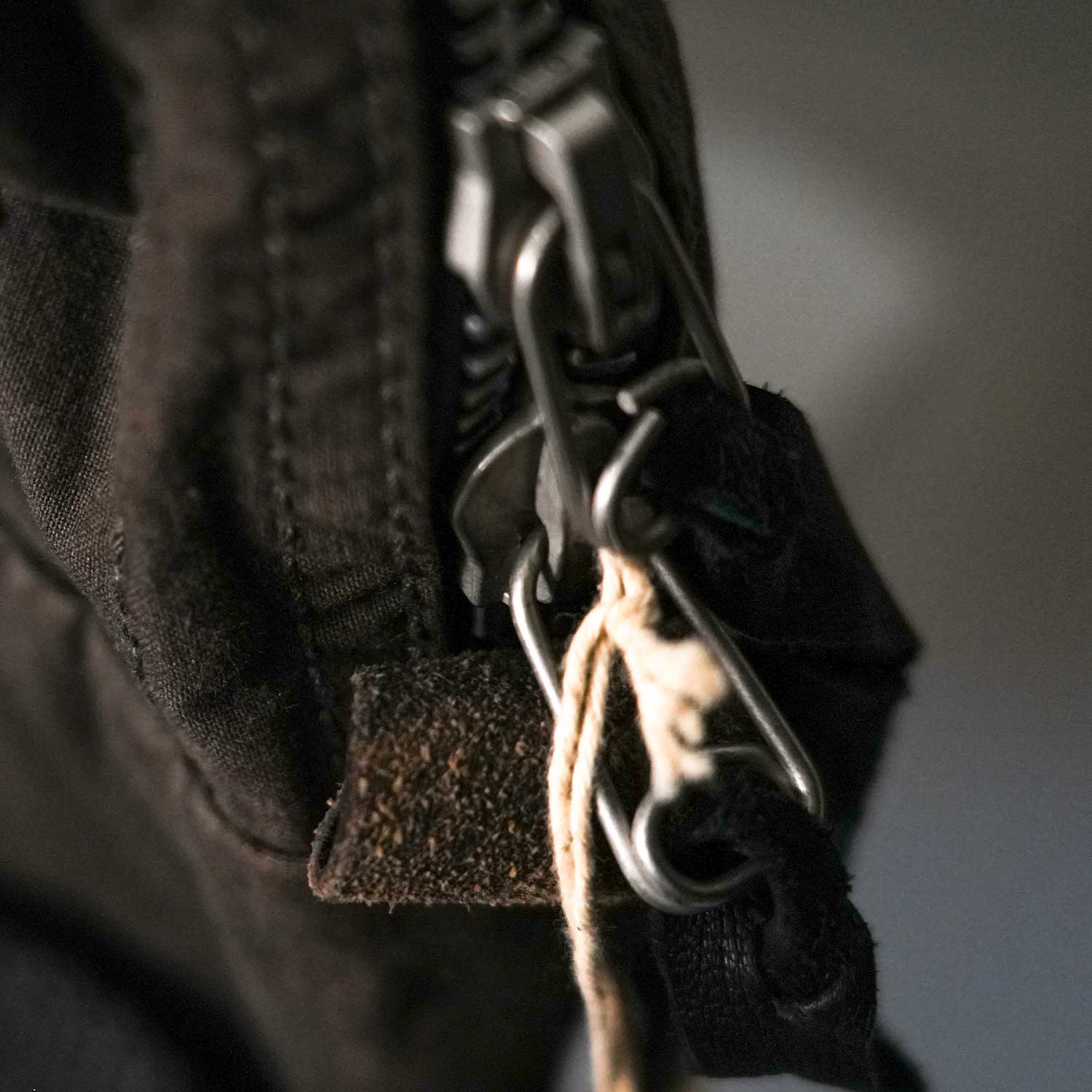 FRENCH MILITARY BLACK DYED DUFFEL BAG 50sフランス軍テント × US