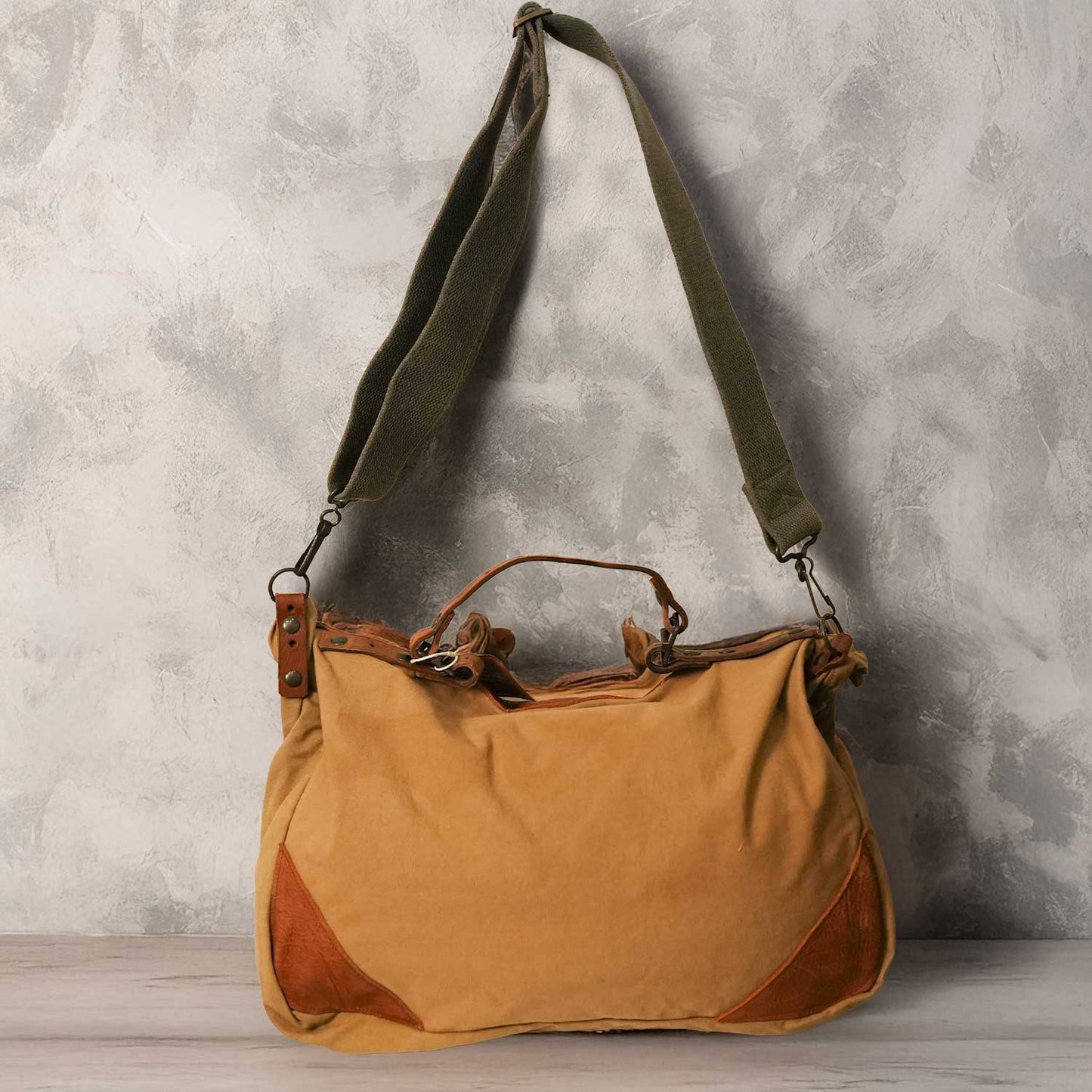 FRENCH MILITARY TENT × US MILITARY LEATHER SHOULDER BAG 50sフランス軍テント × USミリタリーベルト × 牛革 ショルダーバッグ