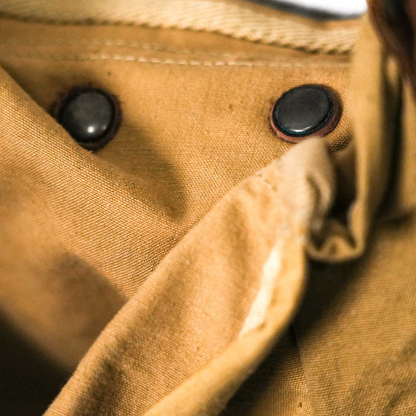 FRENCH MILITARY TENT × US MILITARY LEATHER SHOULDER BAG 50sフランス軍テント × USミリタリーベルト × 牛革 ショルダーバッグ