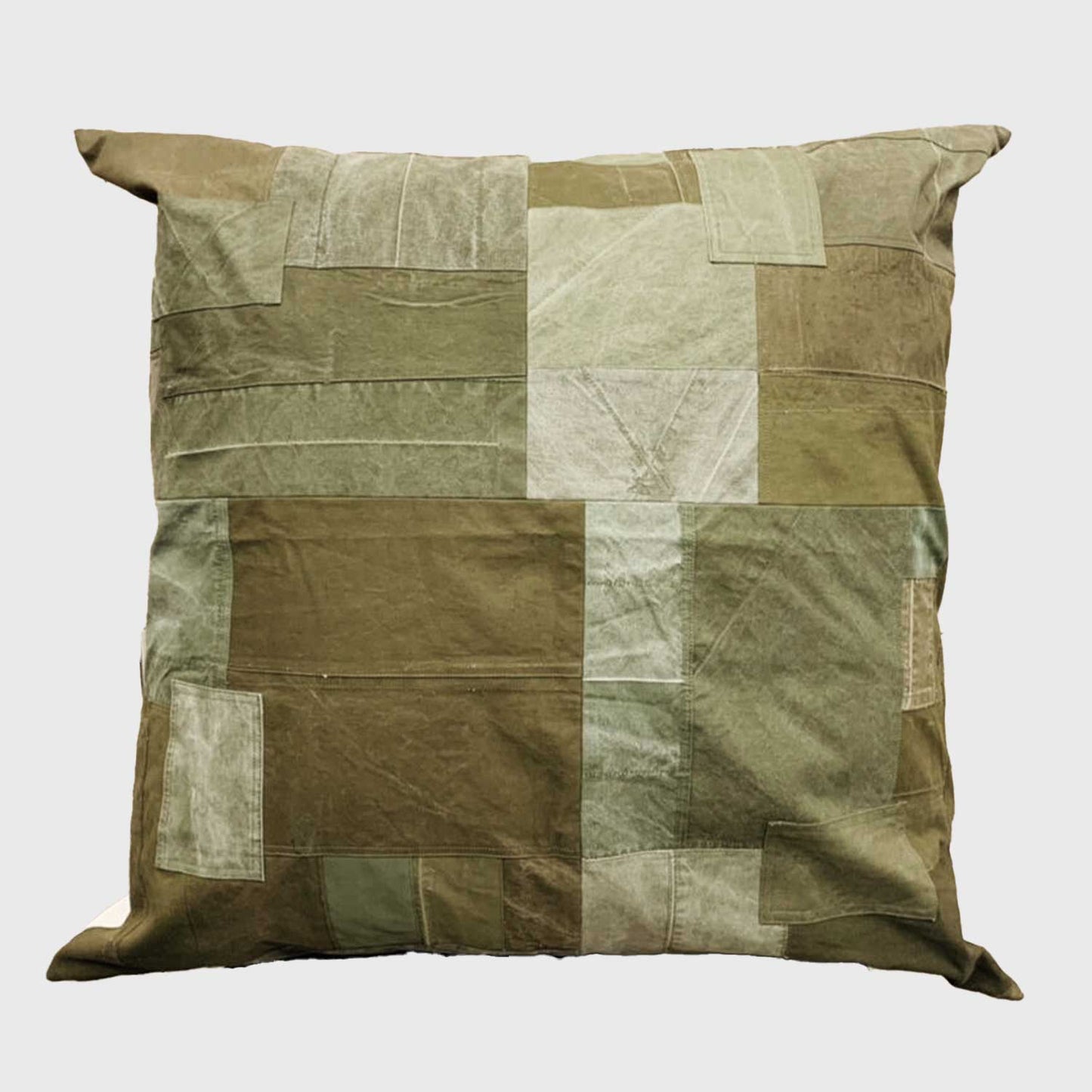 TK-Boro クッション（Army）(US軍ヴィンテージテントパッチワーククッションBOROスタイル)90cm角