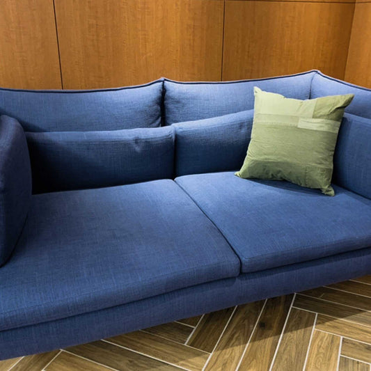 TK-Boro クッション・ミニ(US軍ヴィンテージテントパッチワーククッションBOROスタイル)｜T.K GARMENT SUPPLY｜リメイク・リサイクル・ナチュラルをメインコンセプトとして掲げたブランド ソファイメージ