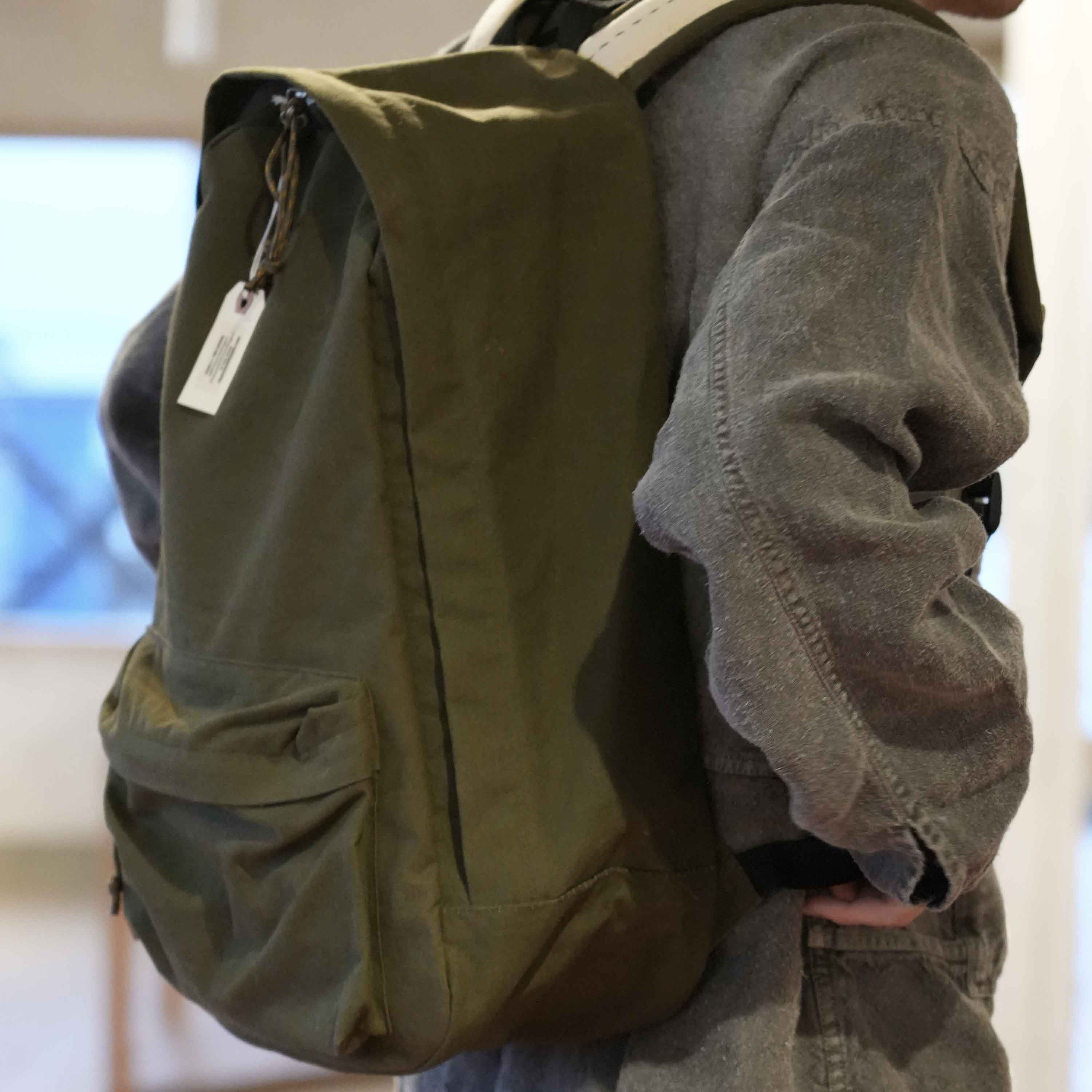 Backpack（USビンテージテントリメイク） – T.K GARMENT SUPPLY